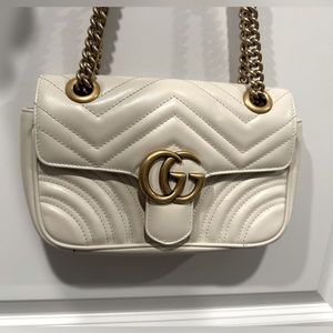 GG MARMONT SMALL SHOULDER BAG